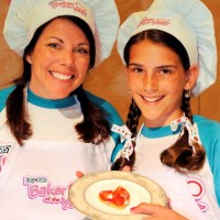 The Mother Daughter Bond easy bake 2009
