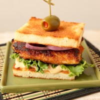 Asian Fish Sandwich with Sweet and Spicy Mayo Fish sandwich-2