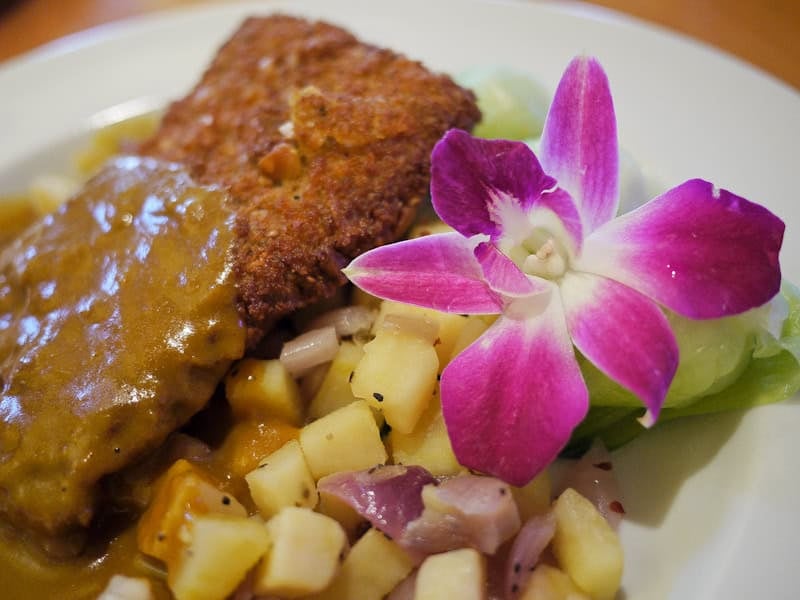 kings hawaiian restaurant-5