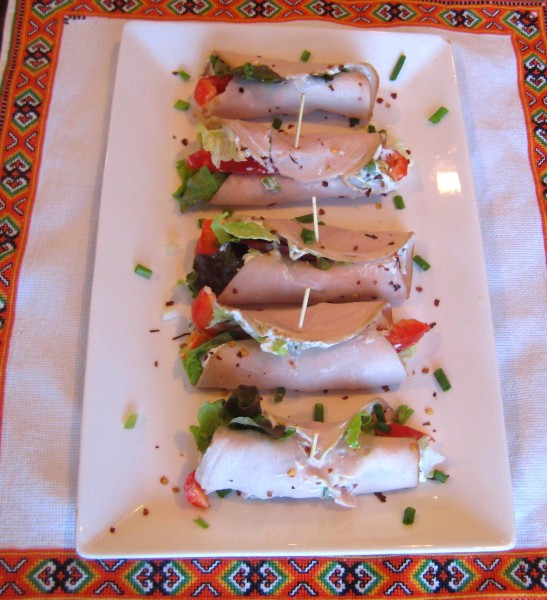 Spicy Turkey Mini Wraps