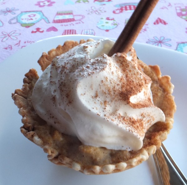 Vanilla Spice Carrot Cake Latte Bowls