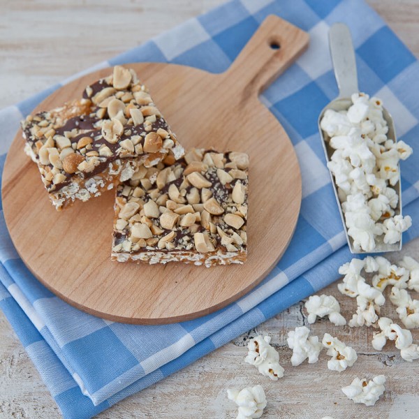 Peanutty Chocolate Caramel Popcorn Bars