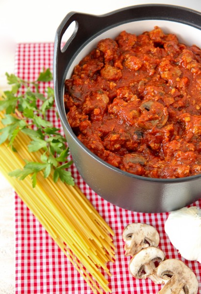 Italian sausage spaghetti sauce-2